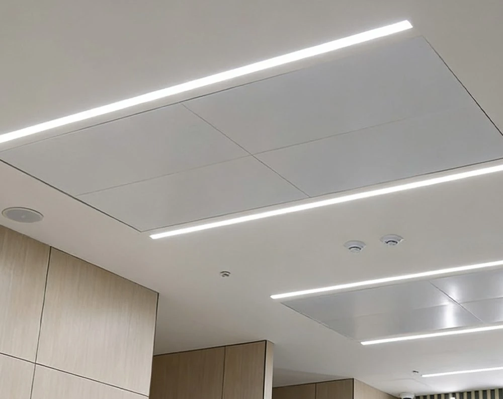 Acrylic sheet for lighting application and ceiling light diffuser panel